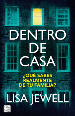 Dentro de casa de